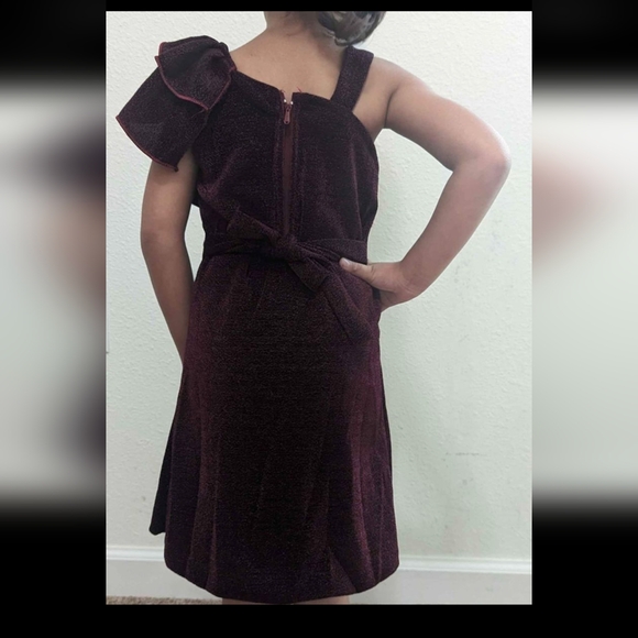 Girls Cut Out Shoulder Maroon Stylish Dress Glitter Outwear Birthday Designer - Picture 2 of 2